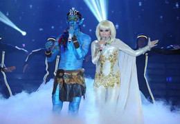 Xem clip: Cặp đôi hoàn hảo diễn trò hay hơn hát