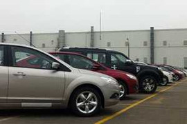 Nhập khẩu ôtô xuống đáy, xe từ Thái Lan lên ngôi