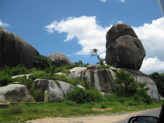 Video: Khám phá bí mật 'Đá ba chồng' ở Đồng Nai