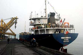 Vì sao tàu Vinacomin trở 3000 tấn than chìm nghỉm?