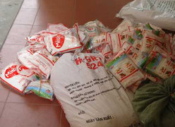 Clip: Phù phép bột ngọt Trung Quốc thành Ajinomoto