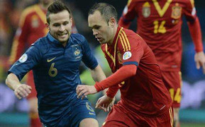 Sao Barca rực sáng, TBN soán ngôi tuyển Pháp