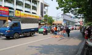 Đi xe đạp ngược chiều, cụ già bị ô tô đâm tử vong