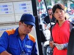 Chính phủ lý giải việc tăng giá xăng
