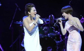 Uyên Linh không e ngại trước Hà Trần