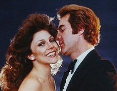 Cậu chủ đào hoa của Người giàu cũng khóc, giờ ra sao?