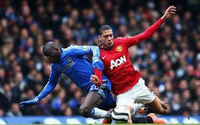 Coi thường Chelsea, MU trả giá cực đắt