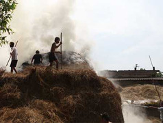 Sự thật sau các vụ tự bốc cháy bí ẩn ở Việt Nam