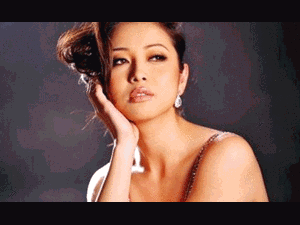 Đại sứ Du lịch: Jennifer Phạm ‘ăn đứt’ Lý Nhã Kỳ?