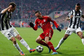 Rộ nghi vấn Bayern Munich được trọng tài thiên vị