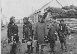 Sợ hãi ngôi làng 2.000 cư dân đột nhiên mất tích