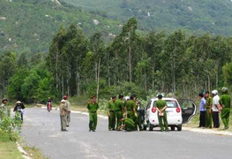 Theo vết máu bắt 2 sát thủ giết tài xế taxi