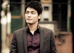 MC Phan Anh chán showbiz, ở nhà chăm con