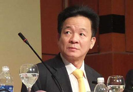 Năm 2013, ngân hàng của bầu Hiển đẩy mạnh giảm lương