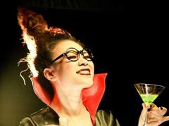 MV siêu hài của 'gái xấu' Mỹ Tâm: Vì em quá yêu anh