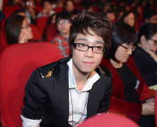 Sau ứng xử kém, Bùi Anh Tuấn đòi tự tử!