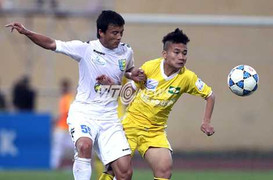 ‘Ronaldo Việt’ vẫn còn non xanh lắm!