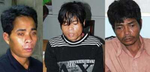 5 phu trầm bị giết: 5 sĩ quan biên phòng nhập viện