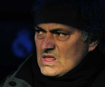 Mourinho run rẩy, kinh hãi rời 'địa ngục'