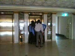 5 ngày sau khai trương, Tràng Triền Plaza gặp sự cố