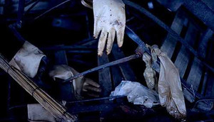 Khám phá con 'tàu ma' ở Hồ Tây