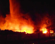 Ảnh: Hiện trường vụ cháy tổng kho Sacombank