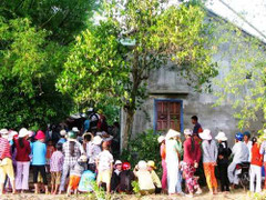 Người đàn ông chết trong nhà phụ nữ ly dị chồng