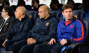 Huyền thoại MU: Barca chưa bao giờ tồi đến thế