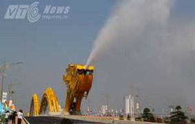 Cầu Rồng Đà Nẵng sẽ phun lửa và nước vào lúc nào?