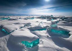 Bí ẩn núi đá quý trên mặt hồ Baikal