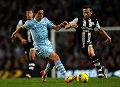 Sao gốc Việt thành đồng đội Ibra, Beckham?