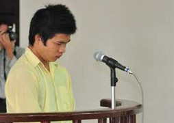 Dụ trẻ làm chuyện người lớn, lãnh án 11 năm tù