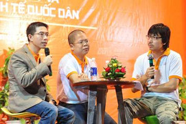 Hàng nghìn SV Kinh tế ‘phát cuồng’ bởi GS Xoay và 2 CEO