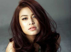 Bị xới lại scandal sex, Hoàng Thùy Linh bức xúc