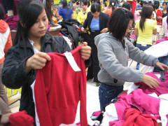 ‘Người tiêu dùng đang như con bò sữa bị vắt kiệt’