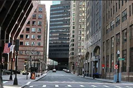 Boston tê liệt, nước Mỹ tốn bao nhiêu?