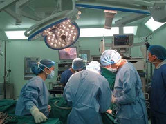 Dùng kỹ thuật tiên tiến cứu bệnh nhân vỡ động mạch chủ