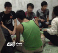 'Bầy đàn' bán hàng đa cấp: 'Yêu' như thời nguyên thủy