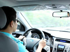 Mẹo để không stress khi lái xe dịp lễ