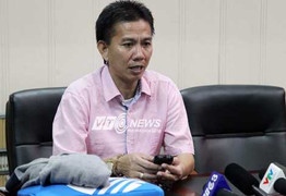 Thua điếng người, ông Tuấn con 'lắc đầu, lè lưỡi'