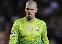 Valdes 'không thèm' làm đội trưởng Barca