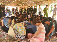 Sới bạc ngang nhiên, bảo kê đầy rẫy