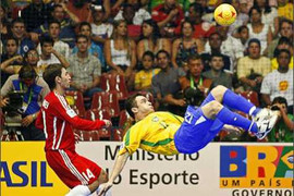 Những pha xử lý kinh điển trên sân bóng futsal