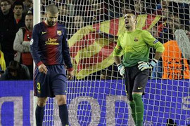 Lâu lắm rồi Barca mới tủi nhục như thế