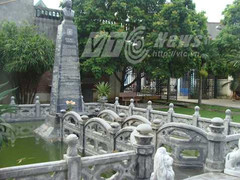 Ngân hàng tung chiêu xiết nợ độc