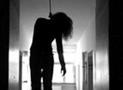 'Chát' với chồng bên Mỹ, vợ ở Việt Nam tự tử