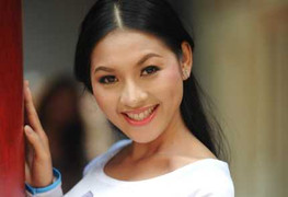 'Nude để thiền': Người mẫu xin Google xóa ảnh phản cảm