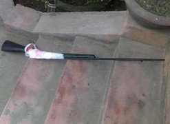 Trẻ nghịch súng, bé ba tuổi tử vong