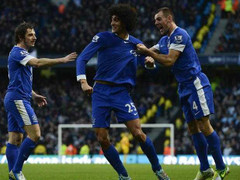 Ai sẽ là tân binh đầu tiên thời Moyes-MU?