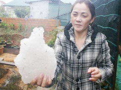 Video: Mưa đá kèm lốc xoáy liên tiếp xuất hiện